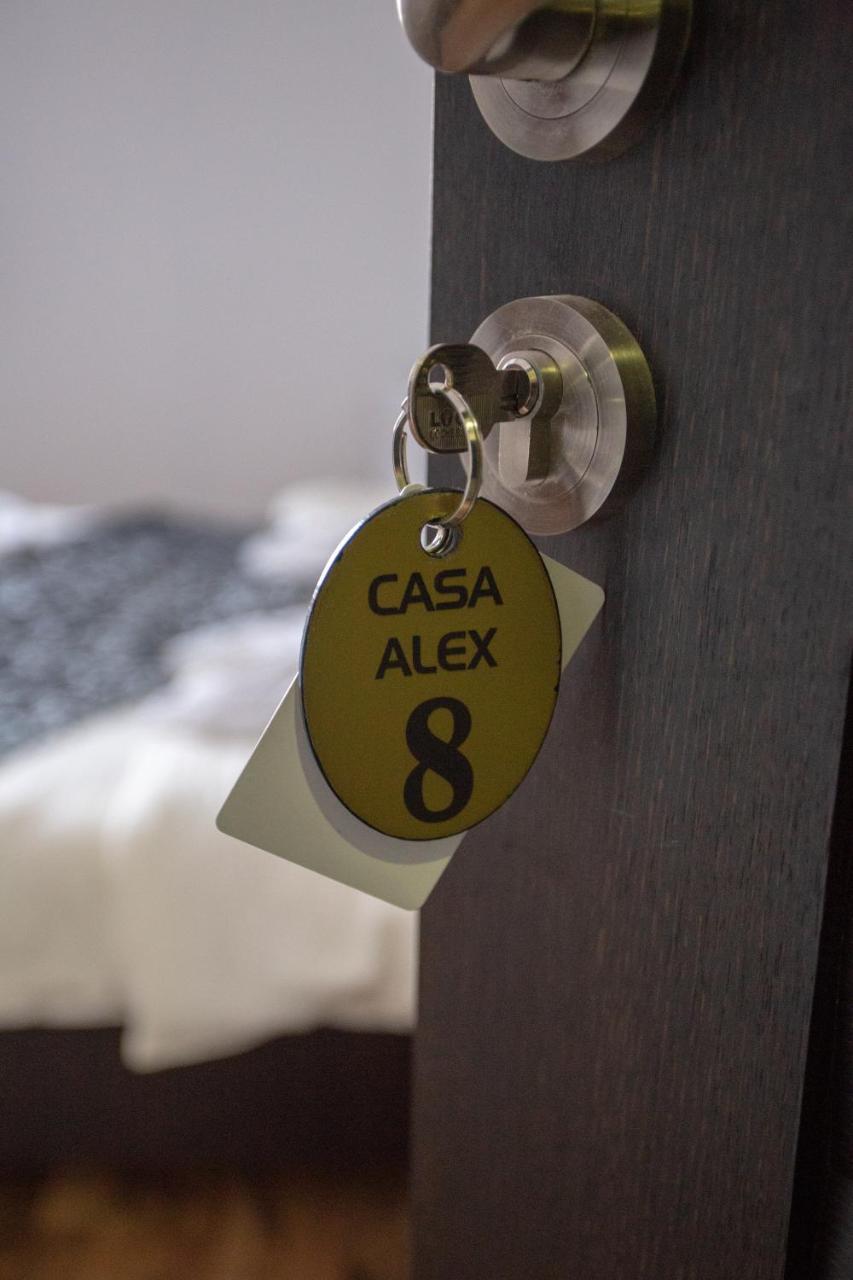 Casa Alex Hotel Targu Jiu Ngoại thất bức ảnh